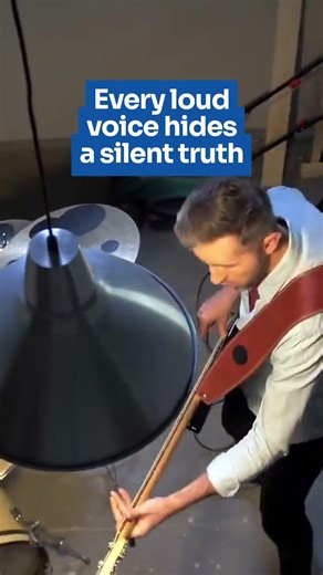 Uncovering Media Spin Through Music and Grit