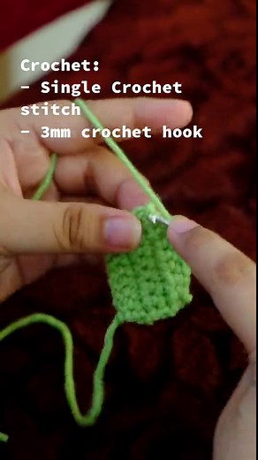 Knit vs Crochet: Which Is Right For You?