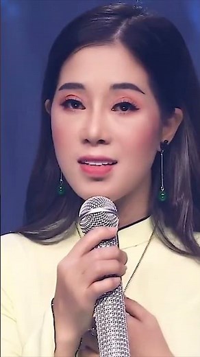 Nguời Đẹp Bolero Thúy Hằng Khiến Triệu Người Say Mê Ngay Từ Câu Đầu Tiên- Tình Yêu Trả Lại Trăng Sao