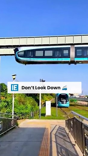 Innovative Monorail Track Switch for Efficient Train Travel