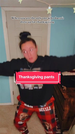 Gotta have stretch in em 😂🦃🍽 #dancingwithshannon #friends #thanksgiving #holidays #fyp