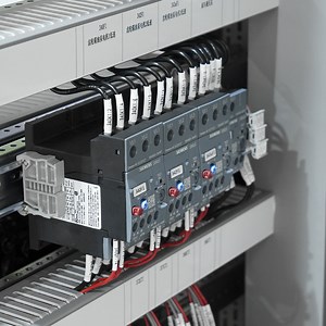 [Hot Item] Automatic Operation UL/CE OEM&ODM Industrial and Non-Standard Industrial PLC Control Panel Box Electrical Control Panel Manufacturing