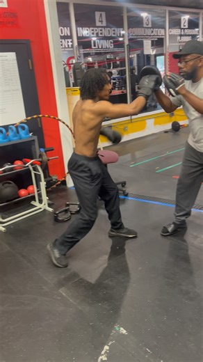 First amateur boxing match coming up how do I look? #boxing #amatuer￼