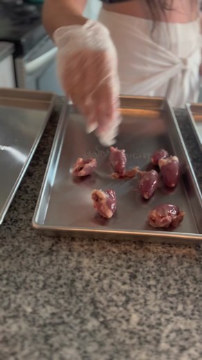 Im just one person doing it all🥰 if it was a machine doing it i could afford to make it 8 or less because itd be mass produced. This is all natural sourced from a local butcher in glendale. No extra additives like dyes or things to preserve the treats. Its one ingredient treats that are good for all stages puppy,kitten,senior dog, senior cat. Its easily digestible and great for diabetic pets as well because there is nothing extra in them. 🥰