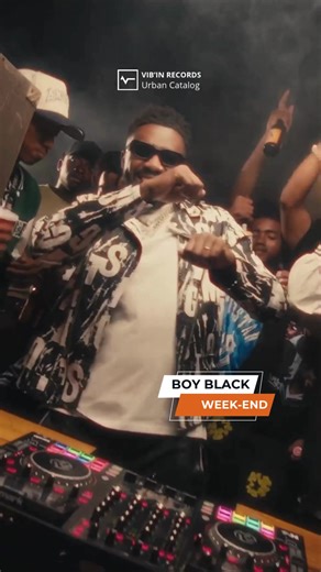 « Boyblack - Week-end » . Déjà disponible sur toutes vos plateformes. Le clip est sur YouTube #boyblack #music #malagasy #trendingsong #afrofusion @boyblack606