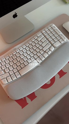 The more I’ve worked from home, the more I’ve realized my workspace needs to be comfortable and ergonomic - the new @Logitech Wave Keys Keyboard is the perfect addition! Use my code KRISTEN10 for 10% off and a free Desk Mat! #ad #wavekeys #feelthewave #sponsored #logitech #wfh #wfhdesk