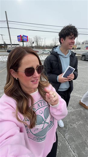 GUYS. This is an upgrade that’s been FIVE YEARS IN THE MAKING. I never thought @landonklaus10 was going to get a new phone. But thanks to his new @Instacart gig, he’s ready for the iPhone 17. @chlo @Verizon @apple DETAILS 👇🏻 Lunch @Chipotle Drinks @7brewcoffee Landons coat @hollister Landons sweatshirt @American Eagle Landons sweatpants and shoes @Nike My sweatshirt @Sam’s Club My pants @aerie comment or dm for links 🩷 #iphone #verizon #upgrade #newphone #vlog