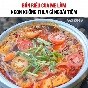 51K views · 966 reactions | Đồ ăn mẹ nấu là tuyệt nhất  --------- ©️ Bản quyền thuộc về Bà Bá Mà Má Vlogs, được quản lý & khai thác bởi YeaH1 #Baba #vlog #dailyvlog #xuhuong #video | Daily Cute Vlog | Facebook