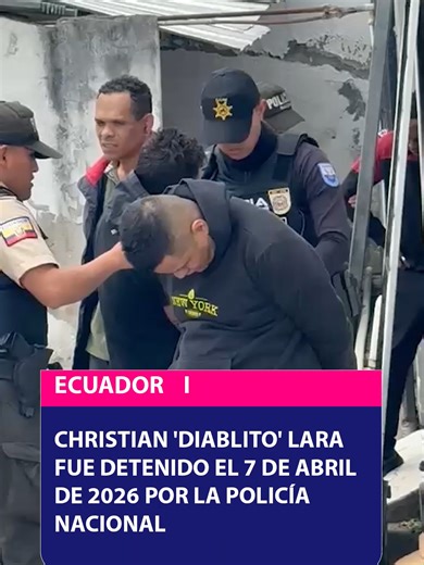 Según la información de Policía Nacional, Lara supuestamente formaba parte de una organización delictiva y fue detenido en el momento del cometimiento del delito. #futbol #quito #ecuador #diablito #lara #asalto #policiaecuador #comenta #urgente #sigueme #noticiadeultimahora #analisis #veracidad #informativo