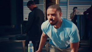 Propel Electrolyte Enhanced Water Drink Mix Powder Packets, Berry, Zero Calorie & Zero Sugar Hydration with Electrolytes and Vitamins C & E (10 Packets)