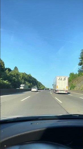 This is why the Autobahn is the best road to drive on