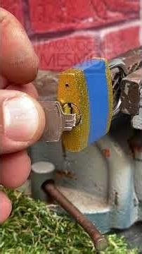 Dizem que se colocar a seringa no cadeado tudo se resolve #ObraGO #GambiarraInteligente #TruqueFácil