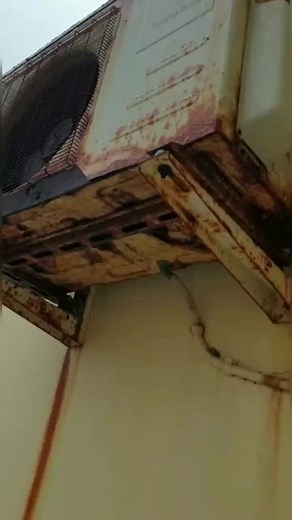 Maintenance de climatisation avec Saunier Duval