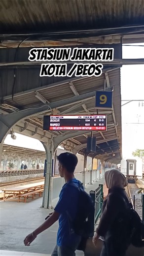 JAKARTA CITY STATION / BEOS #train #indonesiatrain #railfansindonesia