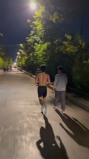 Run everyday #fun2runz #train #running #reels