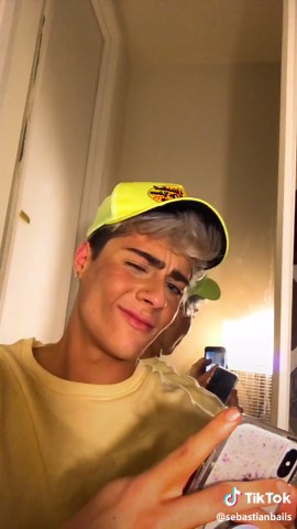 my girlfriend recording me yet again.... 🙈 ig ; SebastianBails 💕 #foryoupage #tiktok