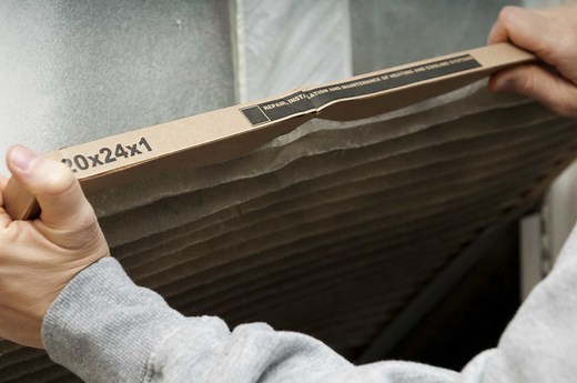 The Right Way to Insert a Furnace Air Filter