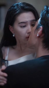 383K views · 9.2K reactions | Phim:闪婚后我成了大佬的掌中之物 Tên phim review: Sau cuộc hôn nhân, Ép hôn, Bảo vật của ông trùm,.... Diễn viên chính: Mã Tiểu Vũ vai Tống Sát, Trương Sở Huyên vai Vạn Ni,.... #matieuvu #mãtiểuvũ #maxiaoyu #马小宇 #truongsohuyen #trươngsởhuyên #zhangchuxuan #张楚萱 #phimngan #phimtongtai #reviewphim | Mã Tiểu Vũ 马小宇 Ma Xiao Yu VietNam Fanpage | Facebook