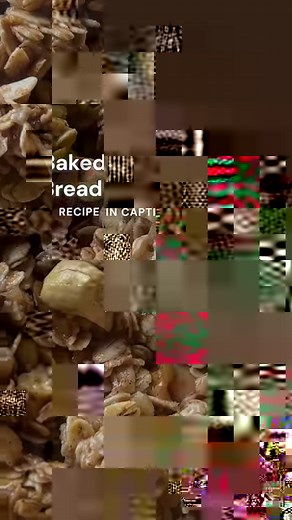 Start your day with an indulgent, warming baked banana bread granola 😋 You'll need: 2 ripe bananas, peeled 4 cups rolled oats (or buckwheat if gluten free) 1 cup walnuts, roughly chopped 1 cup pecans, roughly chopped 1 tablespoon ground cinnamon 1/2 cup maple syrup or rice malt syrup 1 teaspoon ground nutmeg 1 teaspoon vanilla extract Pinch of salt #bananabread #granolarecipe #veganbreakfastideas | VegKit