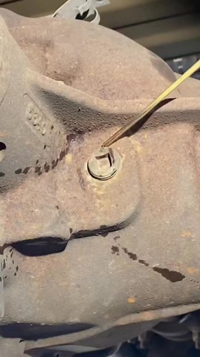 How to DIY fluid in differential. Full video __autorepair_diy_diff_differential_ford(720P_HD) Automotive Automobile #viralreelsシ #foryoupageシ #tips #tricks #automotive #everyone #automobile #CarMechanic | Lexus repair