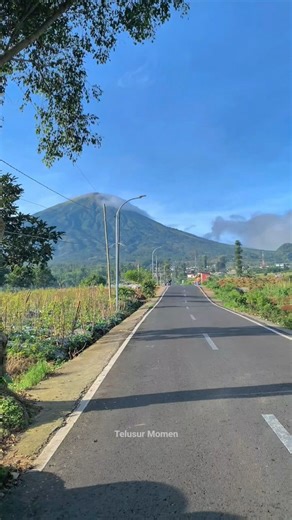 THE BEAUTY OF NATURE 😍 #nature #beautifulnature #mountains #travel