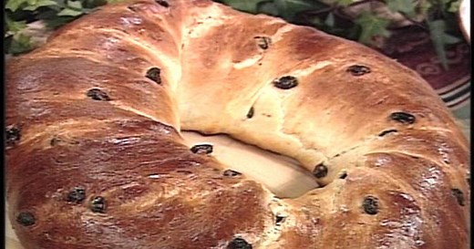 Raisin Anise Bread / Buccellato di Lucca | Ciao Italia