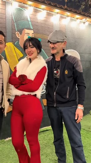 Bakinec (@bakinec071)’s videos with Pierr - Colorist_Nilufer_