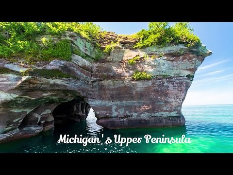 PICTURED ROCKS Kayaking and Tour of Grand Island || Munising Michigan