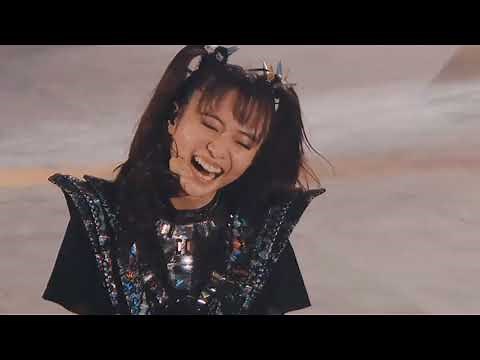 BABYMETAL - 'Megitsune'「メギツネ」[LIVE PROSHOT] [SUBTITLED] [4K HQ]