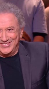 Mon foie a un message pour moi 😂 #LarguéEnDirect #RéactionSurprise #MomentDrôle #Comédie #Choc #Inattendu #Divertissement #Humour #LOL #Viral | Jason Chicandier