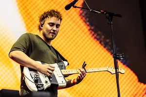 Sam Fender - Arm's Length (Preview) - Hitzound