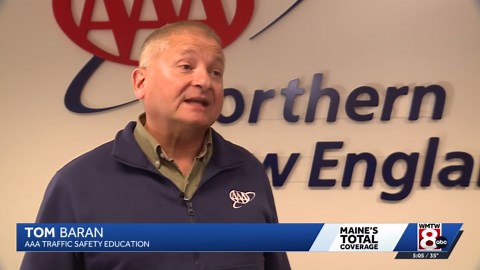 AAA shares advice on how to stay safe in the breakdown lane