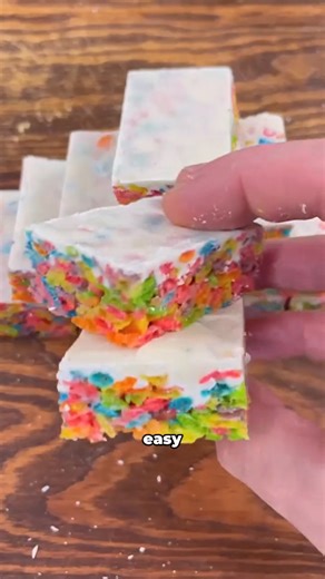 4 Ingredient Fruity Pebble Cereal Bars! 🌈 #dessert #FruityPebble #cereal #bars #yummy #easyrecipe | Josh Elkin