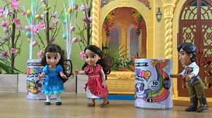 Princess Elena of Avalor Makes Fun Poopsies Slime and Rides...
