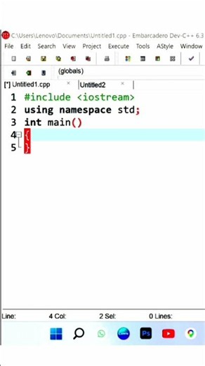 C++ Array Reverse Order Printing | Simple For Loop Example 🔄💻 #Shorts