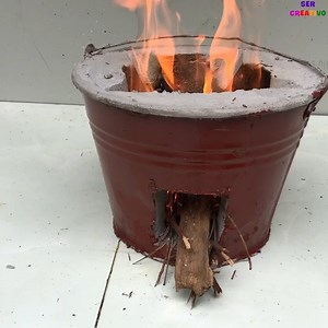 900K views · 14K reactions | La idea de reciclar un cubo viejo en una estufa de leña portátil. | DIY Consejos | Facebook
