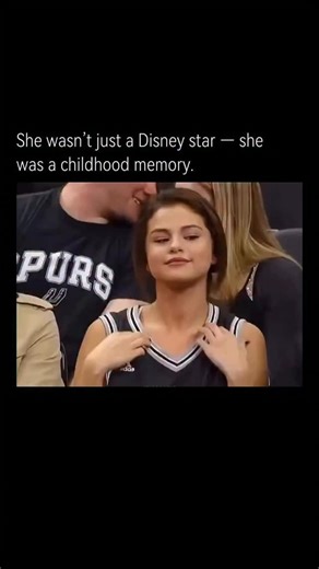 Celeb source TV on Instagram: "Selena Gomez — one of the biggest names in music, film, and pop culture 🌟 Here’s a quick and cool overview: 🎤 Music Career • Started with Disney and then built a powerful music career • Hits like “Come & Get It,” “The Heart Wants What It Wants,” “Good for You,” “Lose You to Love Me,” and “Calm Down” • Known for emotional lyrics and a soft but impactful vocal style 🎬 Acting • Breakthrough as Alex Russo in Wizards of Waverly Place • Movies: Princess Protection Pro