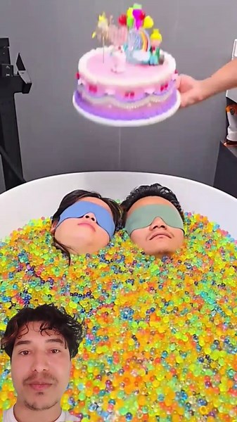 🎈💦🎂🤣 birthday party prank best# funny #short