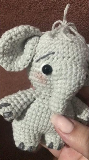 Elefante em amigurumi super fofo 🧶 #amigurumis #arte #crochet
