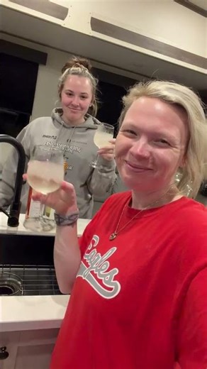 How we survive Shut downs as traveling wives Cam’s Camper Life ! | Michelle Coughran