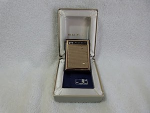 1960 Sony model TR-730 transistor radio (made in Japan)
