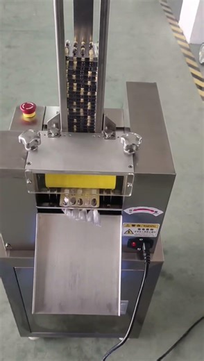 Upgrade your pharmaceutical recycling process with the PY-120A Adeblistering Machine!