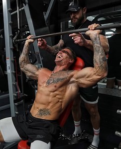 Shoulder Day💪Save & smash this absolute killer/drop set delt workout! Smith Machine Shoulder Press - 3 x 8-10 (Every Set, Drop Set) Seated DB Lateral Raises - 3 x 10-12 (Every Set, Drop Set) Cable Rope Face Pulls - 4 × 8-10 Cable EZ Bar Front Raises - 2 x 10-12 Machine Lateral Raises - 2 x 10-12 Machine Shrugs - 3/4 × 10-12 (90sec Rest Between Sets & 2min Between Exercises, DON'T BE A B*TCH) #shoulder #workout | Ross Dickerson