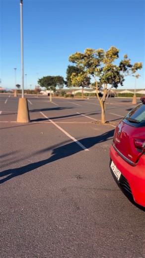 Song out now https://open.spotify.com/playlist/6aK0rdt1csi7NmTubLSFXC?si=INp918hMQYCa2hmfR00tRg&pi=K3Gc8Q9NQA66v | Hit_ZA