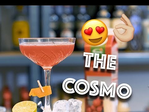 HOW TO MAKE A COSMOPOLITAN COCKTAIL! (The Sex and The City drink)