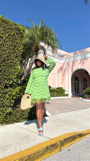 Mr. & Mrs. Roberts | maybe the perfect dress for palm beach . . . women’s outfit inspo, vacation outfits for women, poolside outfits, dress inspo, vacation... | Instagram