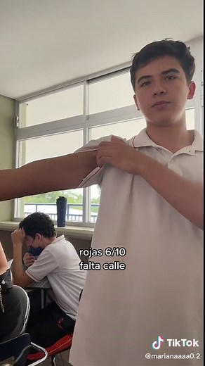 Calificando Biceps del Salon - Descubre quién tiene los mejores brazos