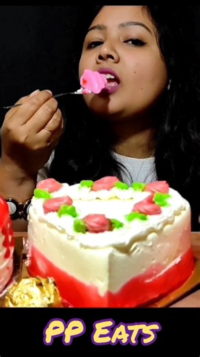 PP Eats on Instagram: "Cake🥰Watch full video Link in the Bio🥰 #ppeats #cake #asmr #mukbang #eatingchallenge #foodshow"
