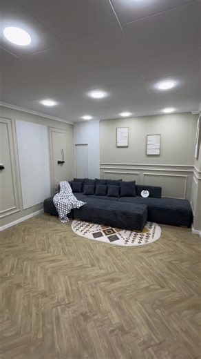 Artopex on Instagram‎: "✨ Mira – Le canapé intelligent multi-positions ✨ 🛋️ Une seule pièce, 3 fonctions : ✔️ Canapé élégant pour vos moments de détente ✔️ Lit confortable pour un sommeil paisible ✔️ Chaise longue idéale pour se relaxer devant la télé 🔄 Mécanisme simple et fluide pour changer de position en un instant 🌟 Design moderne qui sublime votre intérieur 💡 Parfait pour les petits espaces comme pour les grandes pièces 👉 Choisissez Mira : l’alliance parfaite du confort, du style et de