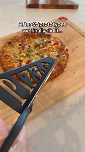 23K views | Pizza Shear Cutter ✂️ Slice and lift pizza in one easy motion with this stainless steel cutter—clean, quick, and perfect for every pizza night. Link in bio & follow for more  #amazonmusthave #amazonfinds #smartfinds #homeessential #pizzacutter #kitchentool #pizzanight | snappypick | Facebook